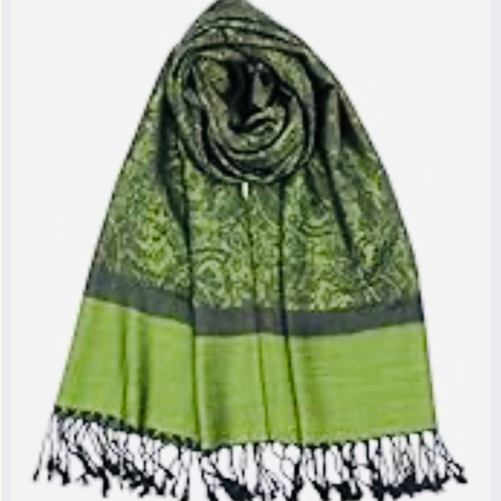 Pashmina Elegant Green Paisley  NWOT - Picture 4 of 7
